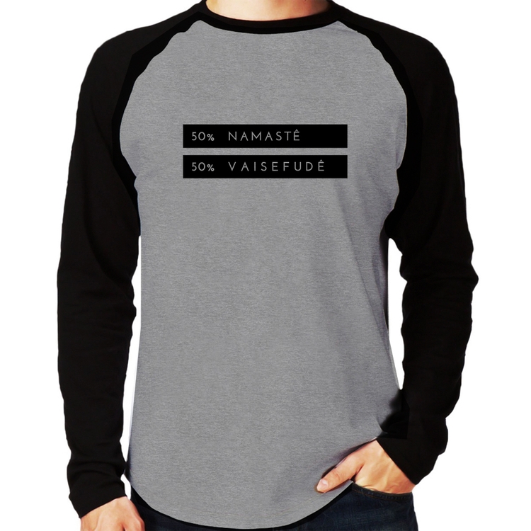 Camiseta Raglan 50% Namastê 50% Vaisefudê Manga Longa - Cinza/Preto