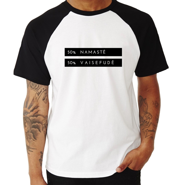 Camiseta Raglan 50% Namastê 50% Vaisefudê