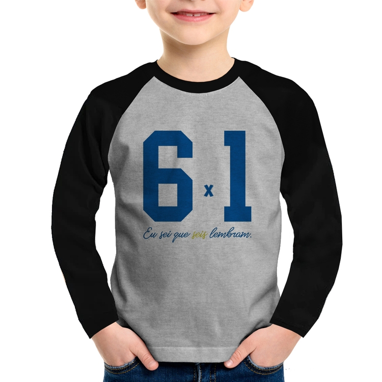 Camiseta Raglan Infantil 6x1 Eu sei que seis lembram Manga Longa - Cinza/Preto