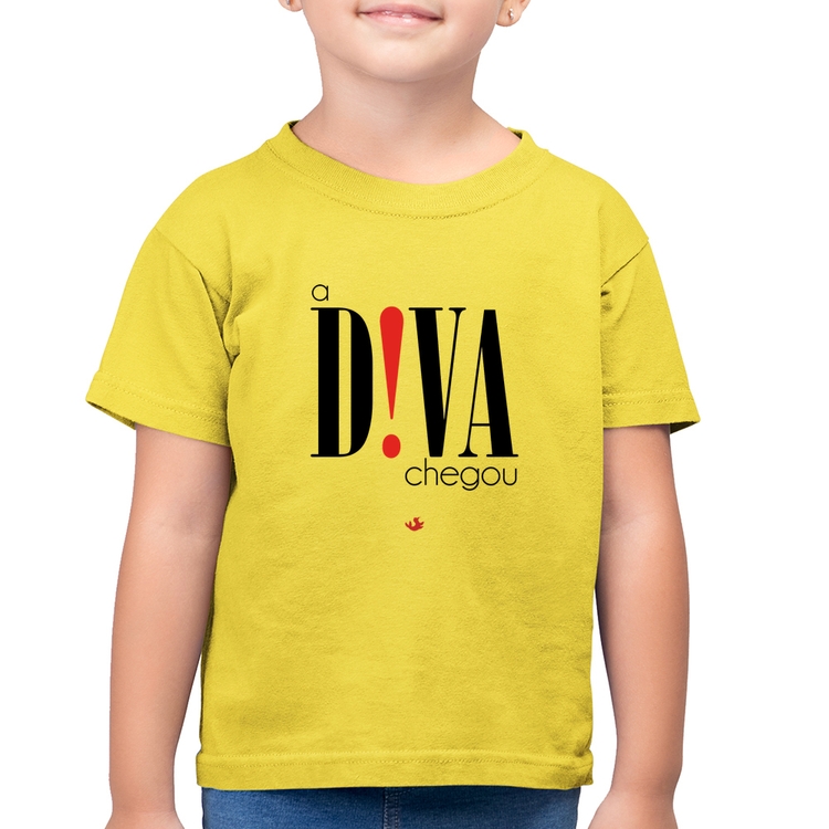 Camiseta Algodão Infantil A Diva Chegou - Amarelo Canário