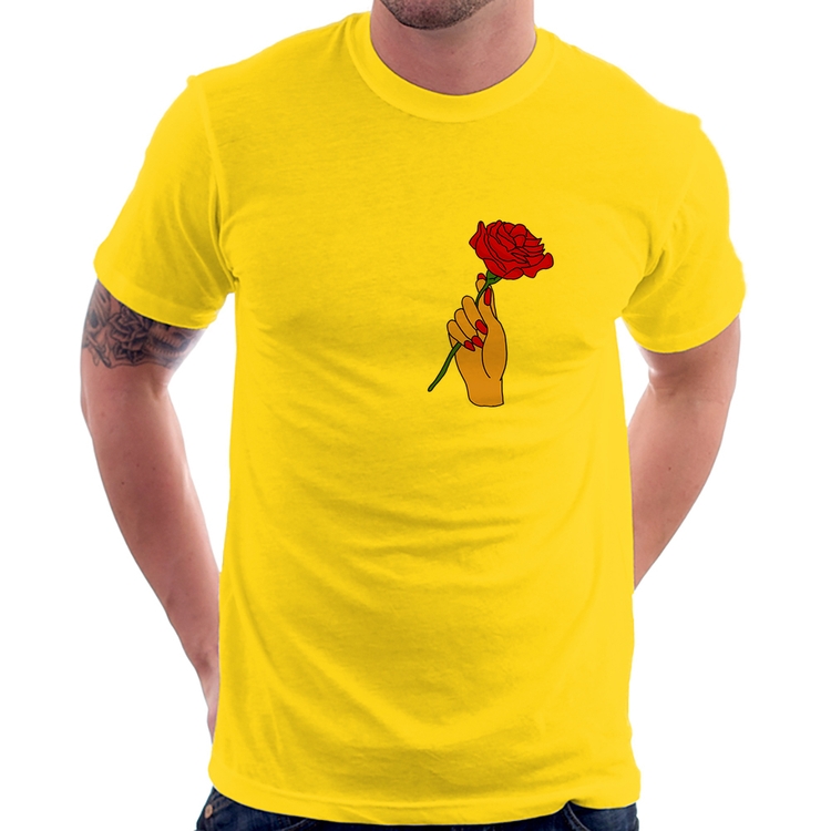 Camiseta A Rose for you - Amarela