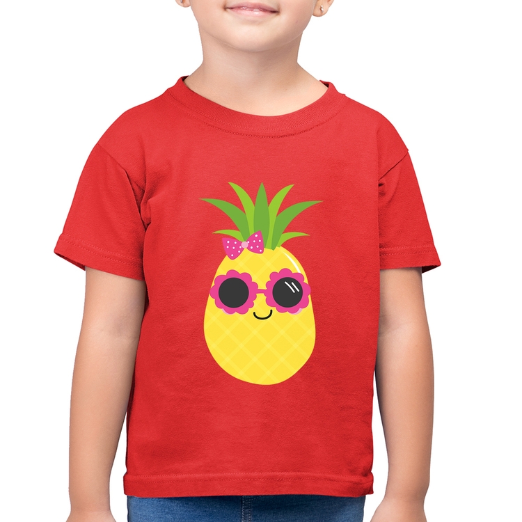 Camiseta Algodão Infantil Abacaxi Óculos e Laço - Vermelha