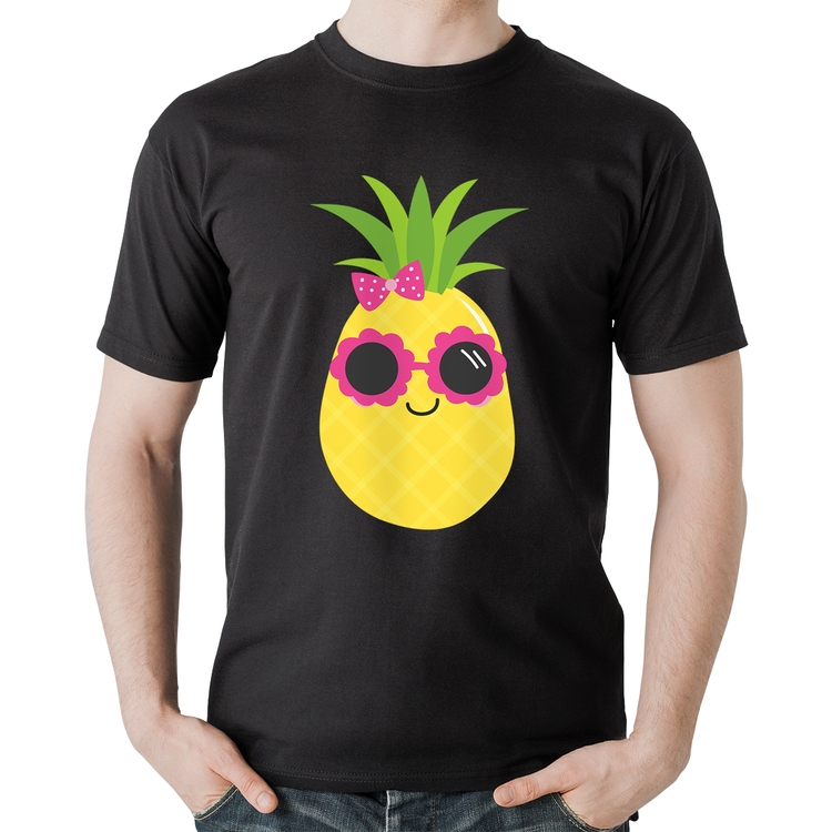 Camiseta Algodão Abacaxi Óculos e Laço