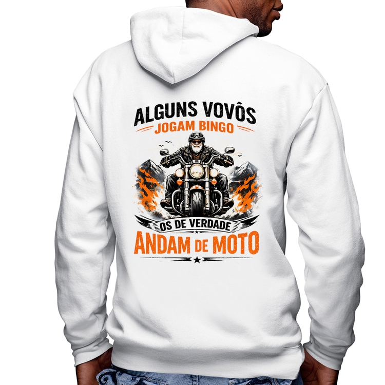 Blusa Moletom Alguns vovôs jogam bingo, os de verdade andam de moto Masculina com Capuz e Zíper - Branca