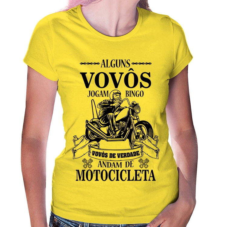 Baby Look Alguns vovôs jogam bingo, vovôs de verdade andam de motocicleta - Amarela