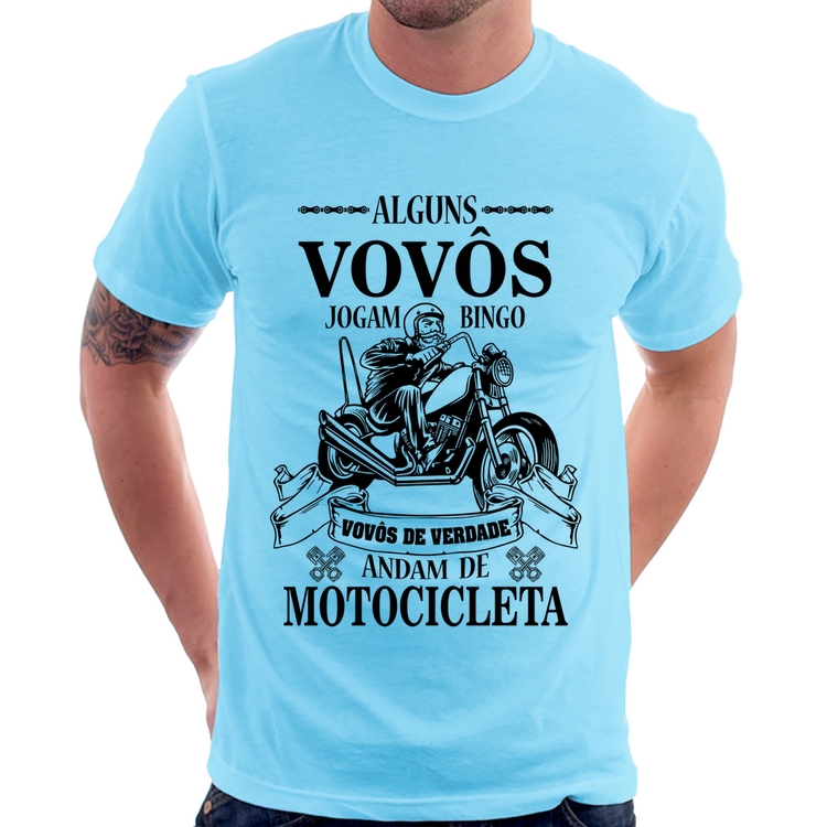 Camiseta Alguns vovôs jogam bingo, vovôs de verdade andam de motocicleta - Azul Bebê