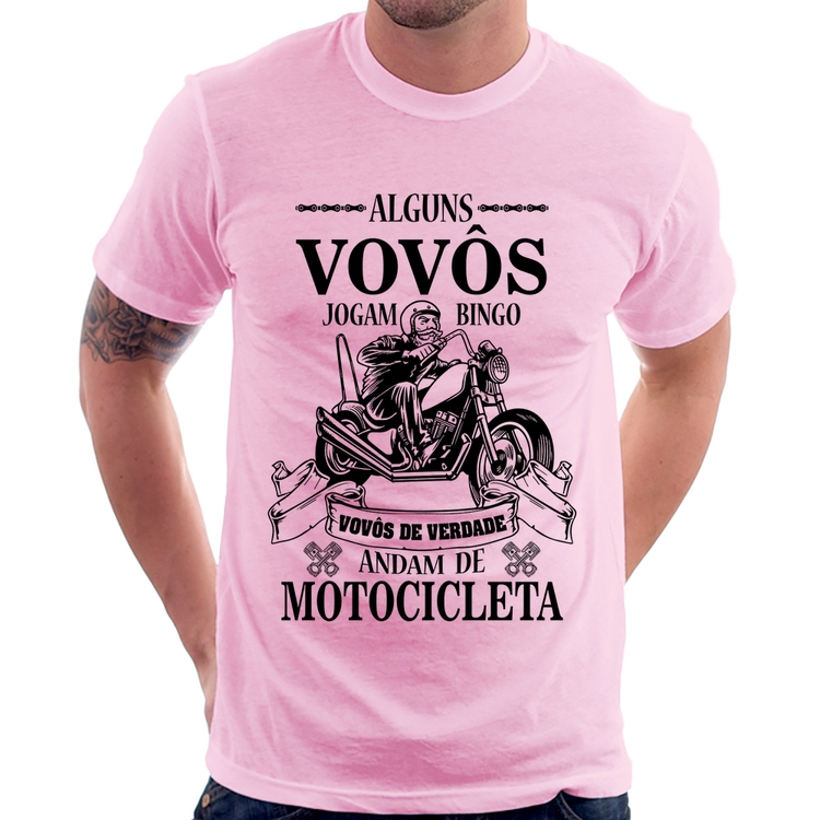 Camiseta Alguns vovôs jogam bingo, vovôs de verdade andam de motocicleta - Rosa Bebê