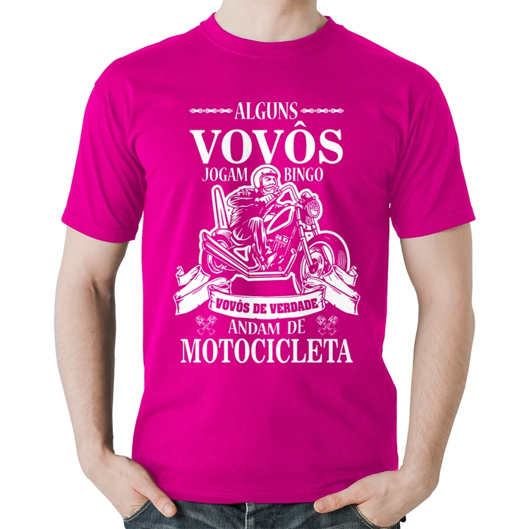 Camiseta Algodão Alguns vovôs jogam bingo, vovôs de verdade andam de motocicleta - Rosa