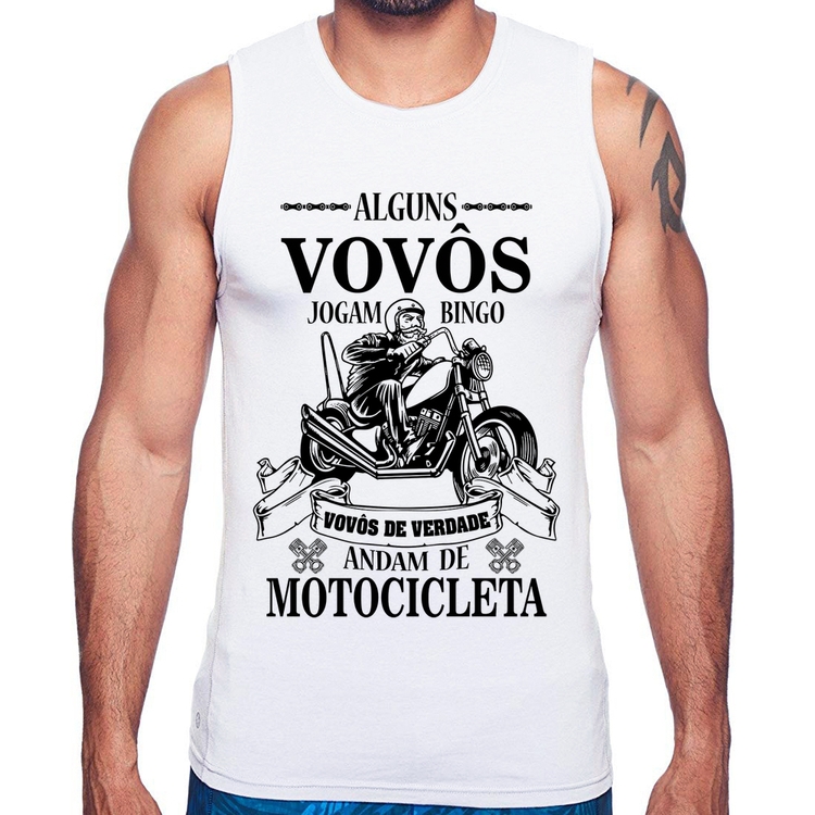 Regata Alguns vovôs jogam bingo, vovôs de verdade andam de motocicleta