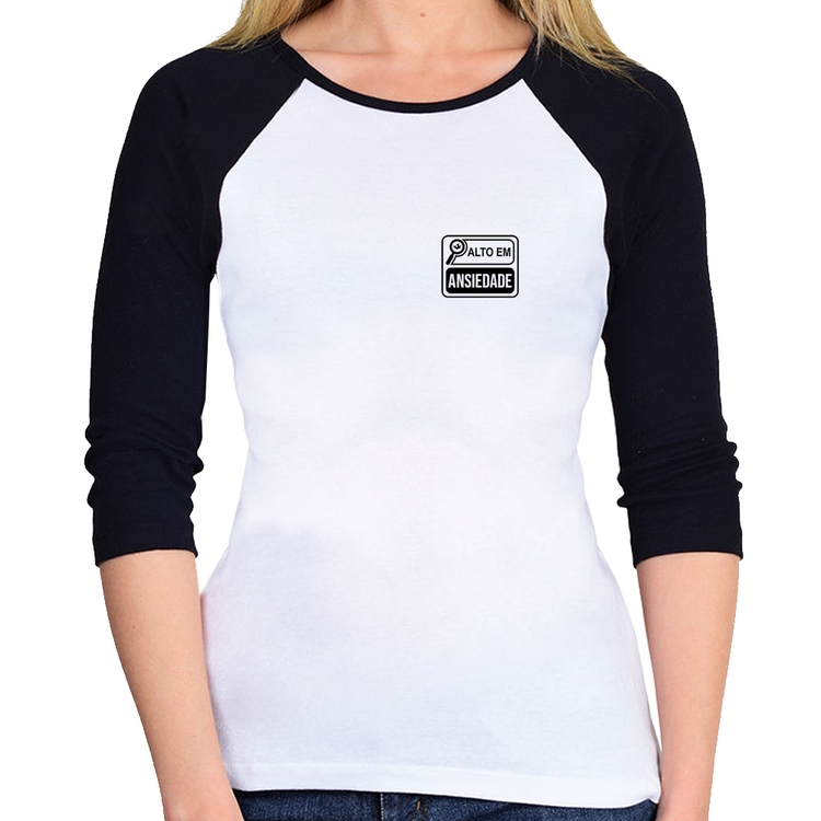 Baby Look Raglan Alto em Ansiedade Manga 3/4