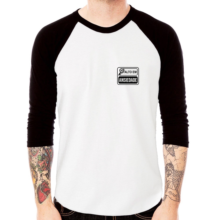 Camiseta Raglan Alto em Ansiedade Manga 3/4