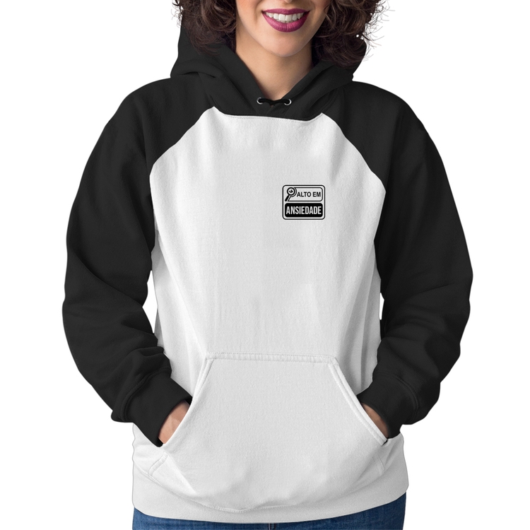 Moletom Feminino Alto em Ansiedade