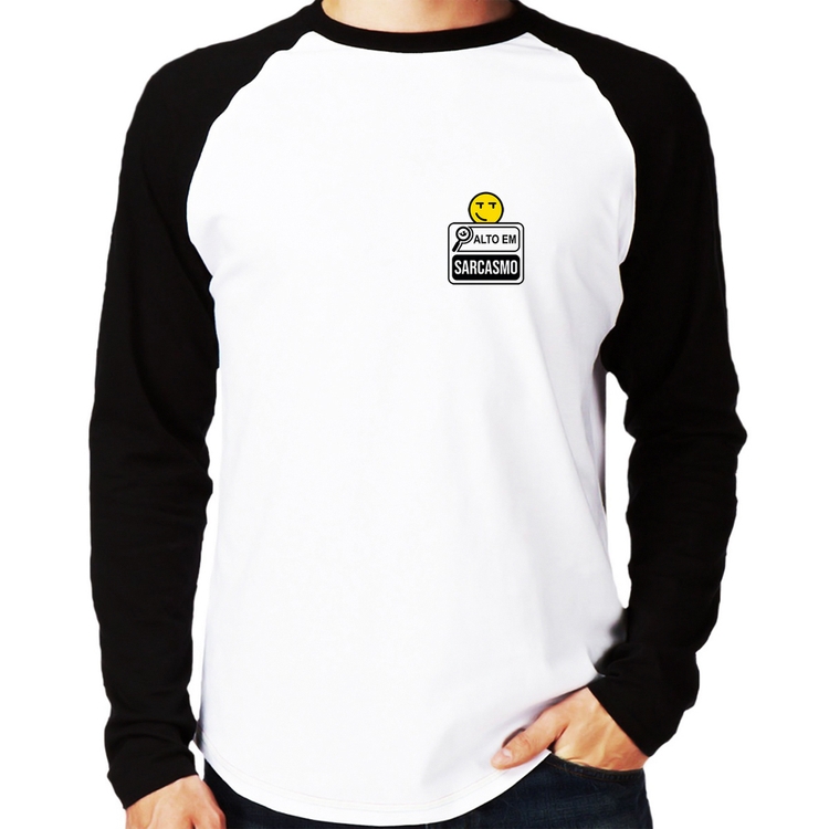 Camiseta Raglan Alto em Sarcasmo Manga Longa