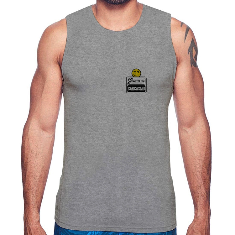 Regata Alto em Sarcasmo - Cinza