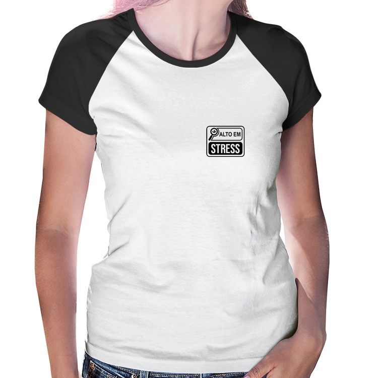 Baby Look Raglan Alto em Stress