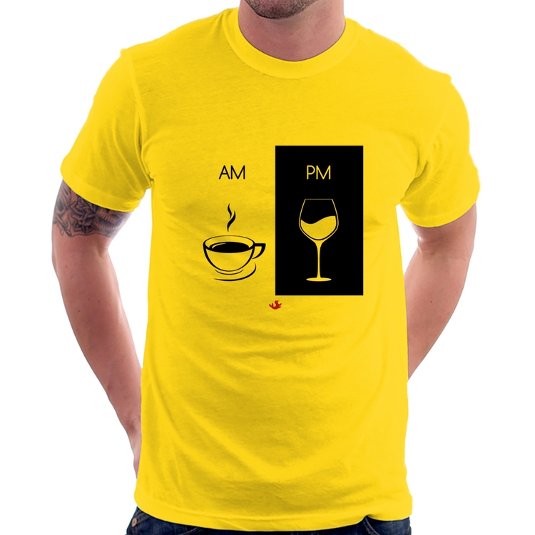 Camiseta AM Café PM Vinho - Amarela
