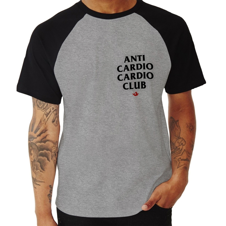 Camiseta Raglan Anti Cardio Cardio Club - Cinza/Preto