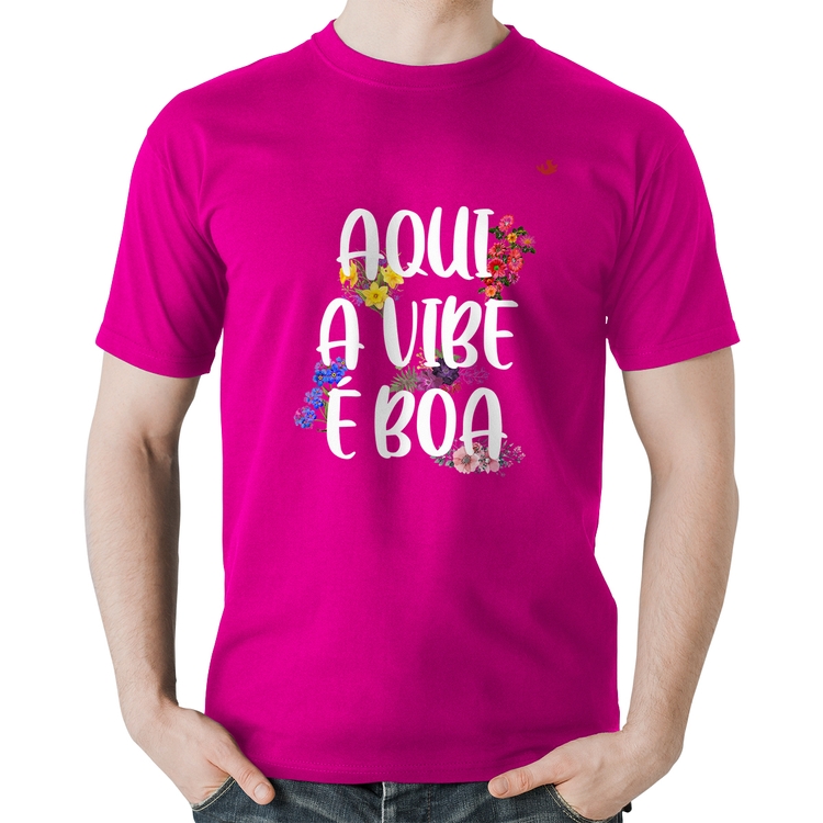 Camiseta Algodão Aqui a vibe é boa - Rosa