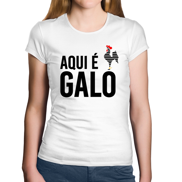 Baby Look Algodão Aqui é galo - Branca