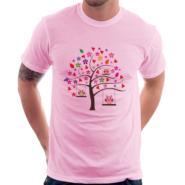 Camiseta Árvore Corujas - Rosa Bebê