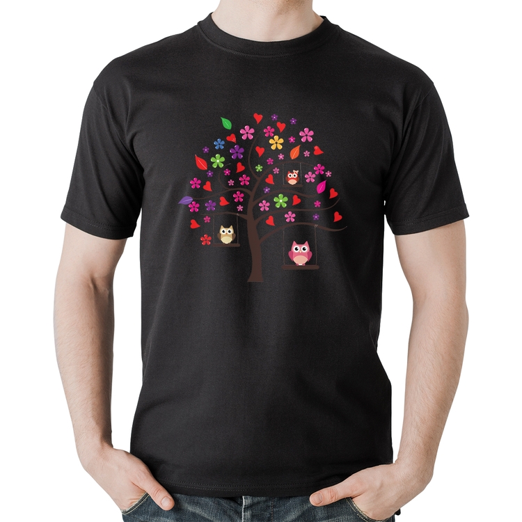 Camiseta Algodão Árvore Corujas