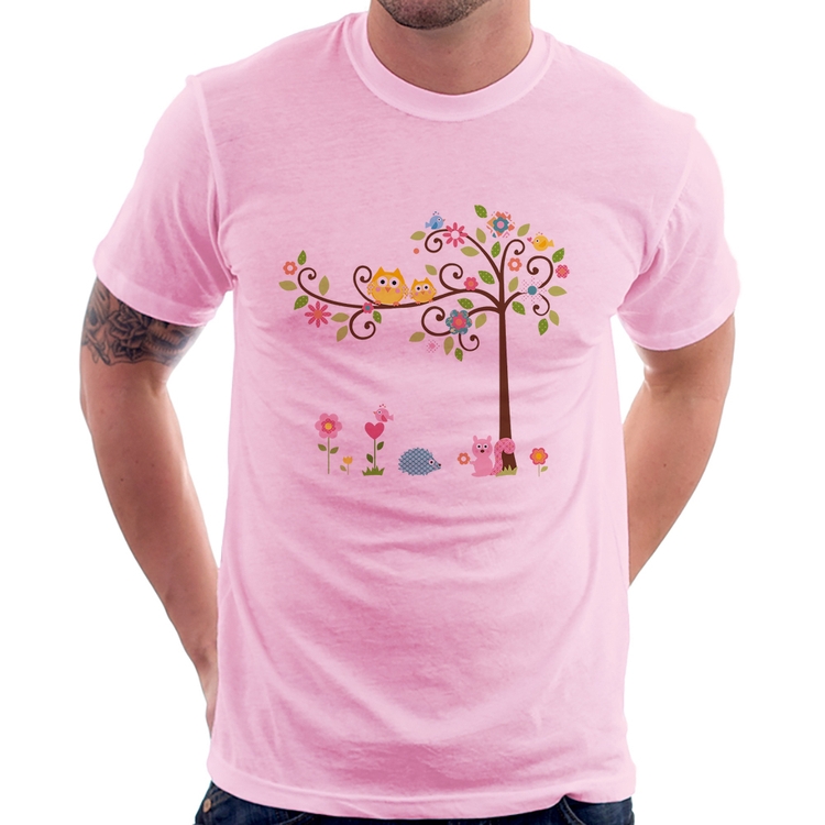 Camiseta Árvore Flores E Animais - Rosa Bebê