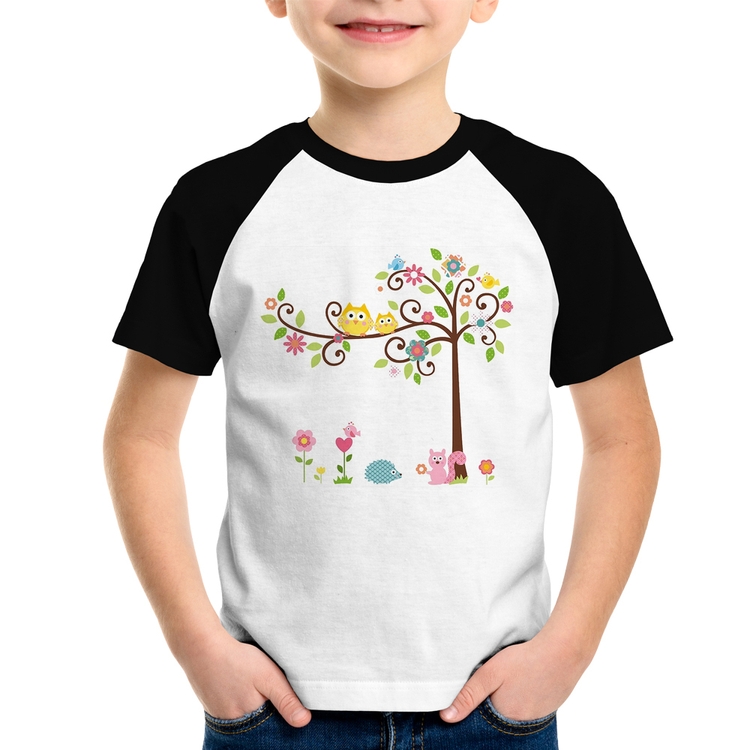Camiseta Raglan Infantil Árvore Flores E Animais