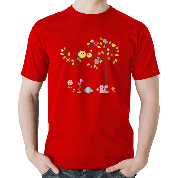 Camiseta Algodão Árvore Flores E Animais - Vermelha