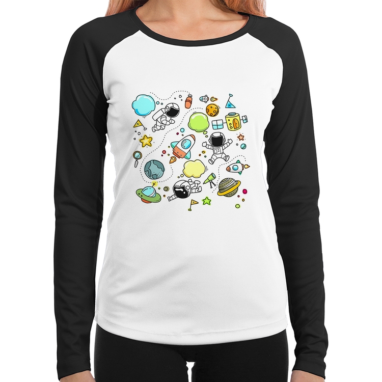 Baby Look Raglan Astronauta Manga Longa