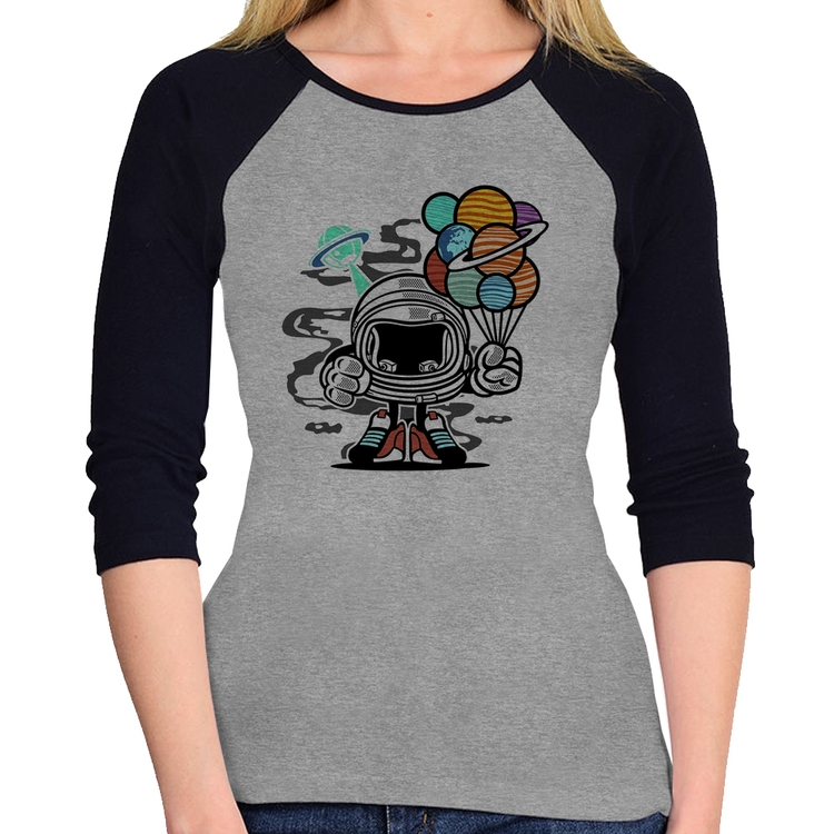 Baby Look Raglan Astronauta Chibi Manga 3/4 - Cinza/Preto