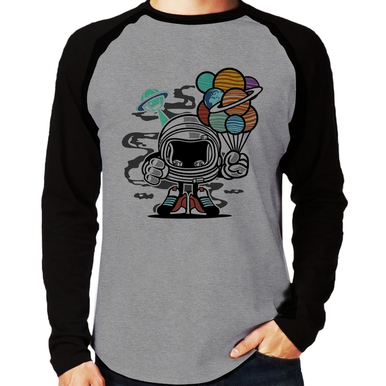 Camiseta Raglan Astronauta Chibi Manga Longa - Cinza/Preto