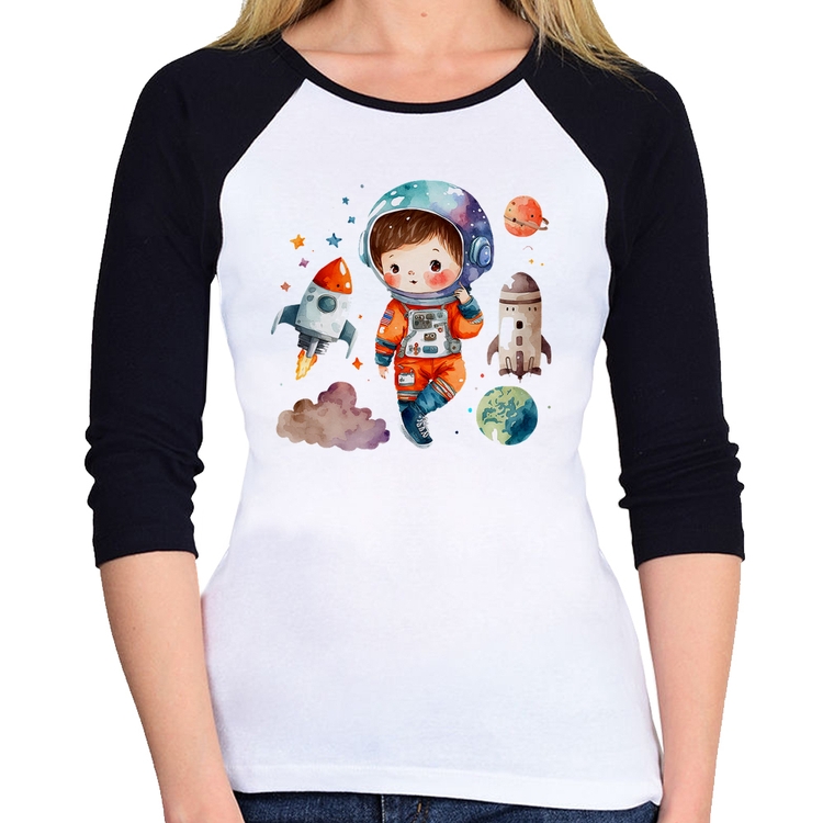 Baby Look Raglan Astronauta Criança e Foguetes Manga 3/4