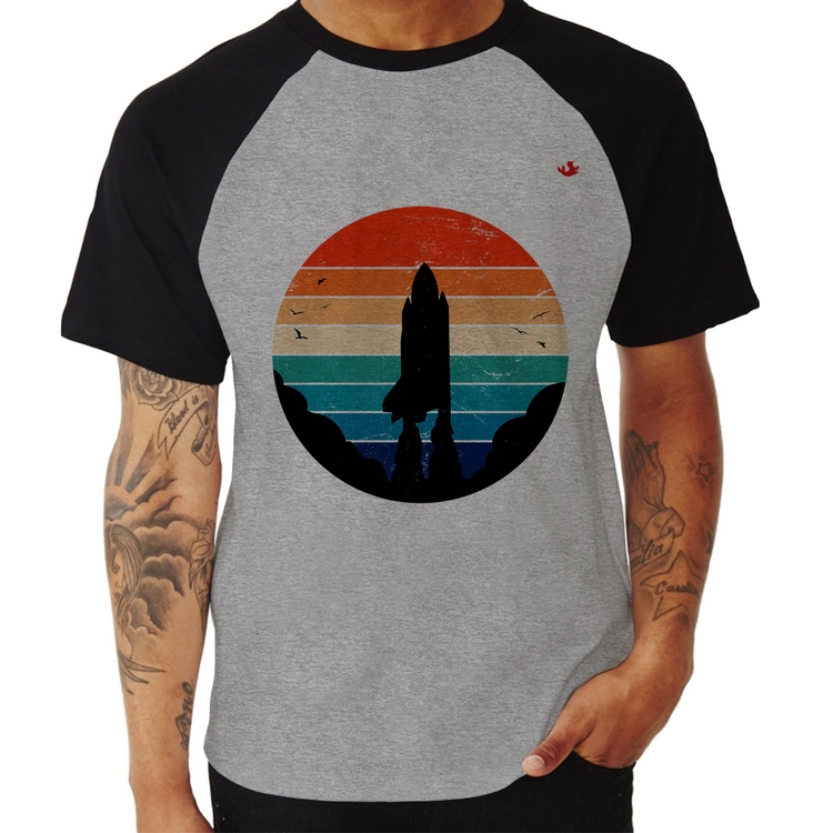 Camiseta Raglan Astronomia Vintage Sunset - Cinza/Preto