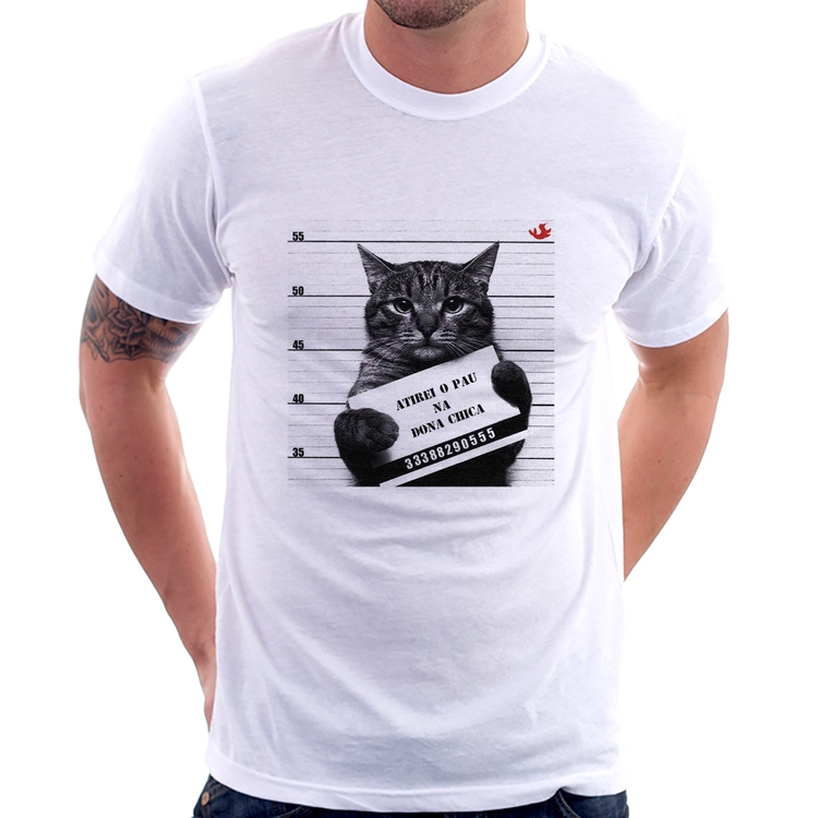 Camiseta Atirei o pau na Dona Chica