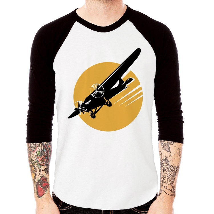 Camiseta Raglan Avião Bimotor Manga 3/4