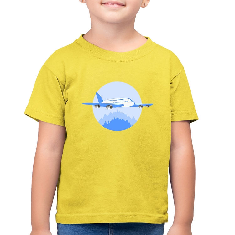 Camiseta Algodão Infantil Avião nas Montanhas - Amarelo Canário
