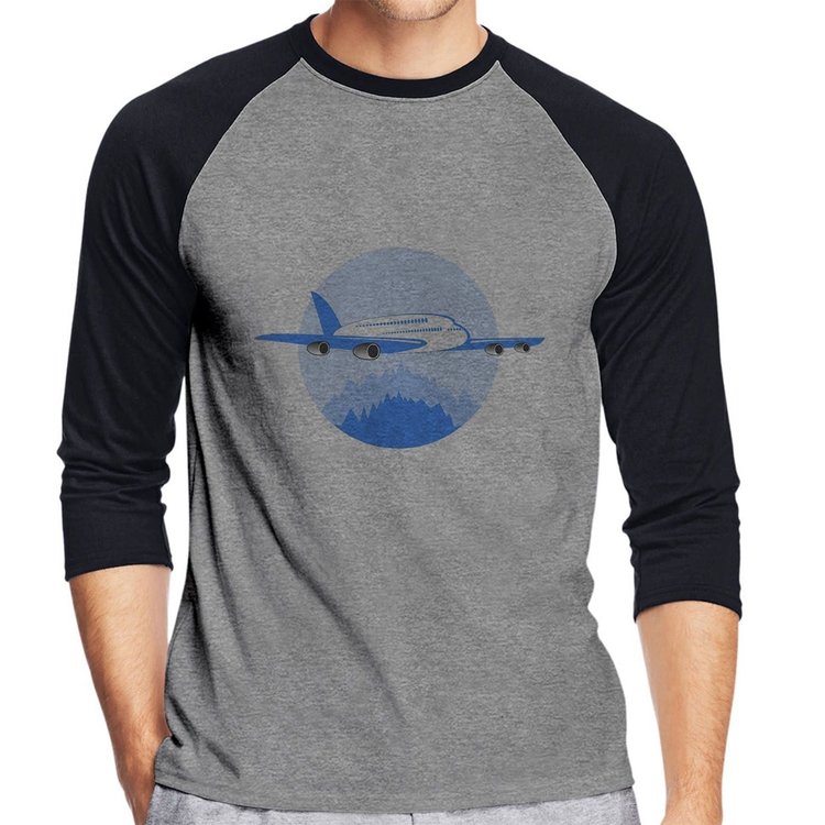 Camiseta Raglan Avião nas Montanhas Manga 3/4 - Cinza/Preto