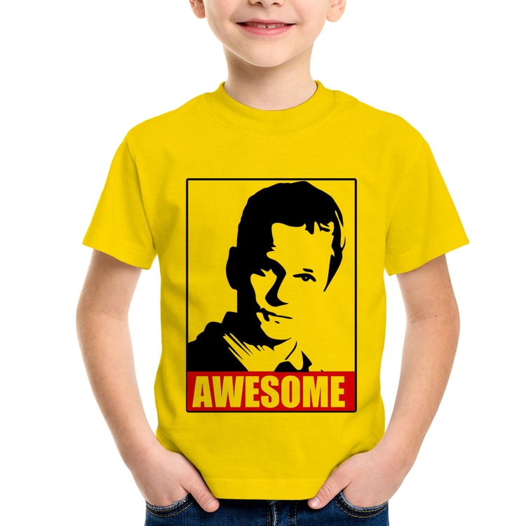 Camiseta Infantil Awesome Barney Stinson - Amarela