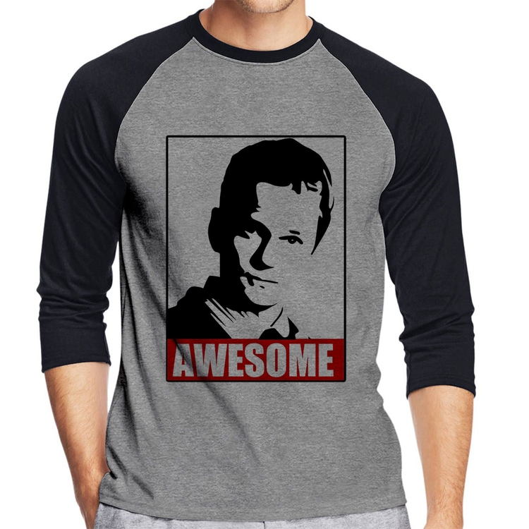 Camiseta Raglan Awesome Barney Stinson Manga 3/4 - Cinza/Preto