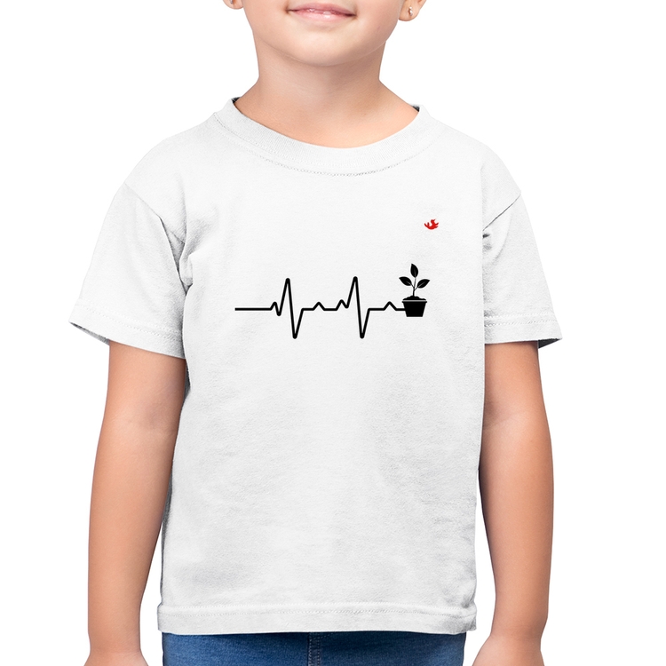 Camiseta Algodão Infantil Batimentos Cardíacos Plantinhas - Branca
