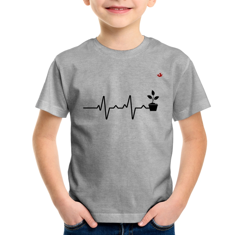 Camiseta Infantil Batimentos Cardíacos Plantinhas - Cinza