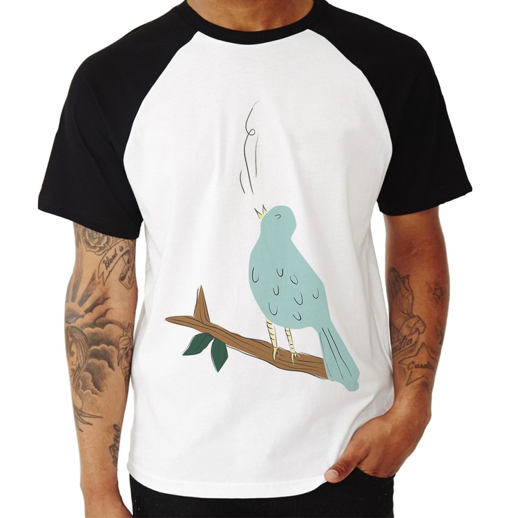 Camiseta Raglan Passarinho Cantando