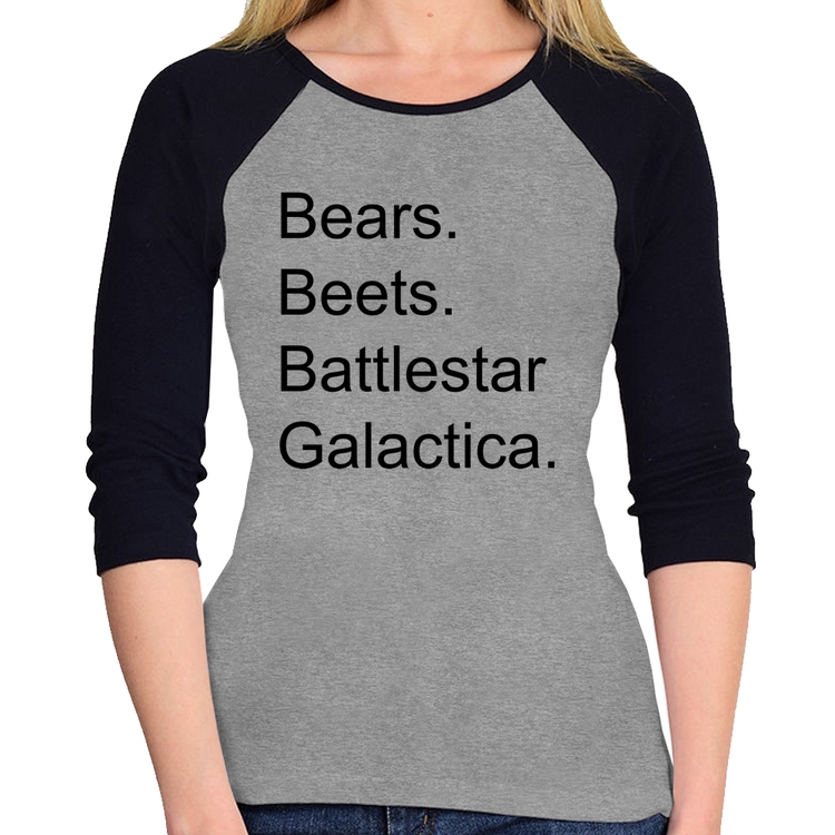 Baby Look Raglan Bears. Beets. Battlestar Galactica. Manga 3/4 - Cinza/Preto