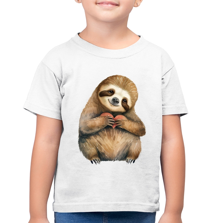 Camiseta Algodão Infantil Bicho Preguiça Coração - Branca