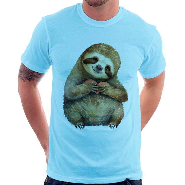 Camiseta Bicho Preguiça Coração - Azul Bebê