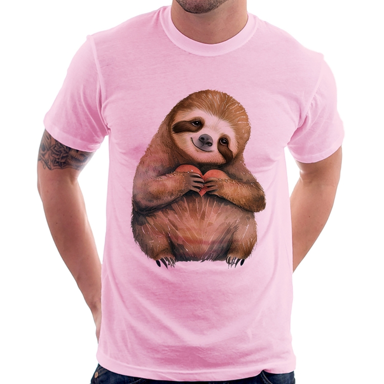 Camiseta Bicho Preguiça Coração - Rosa Bebê