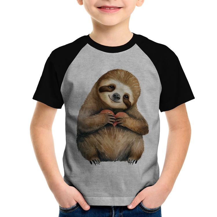 Camiseta Raglan Infantil Bicho Preguiça Coração - Cinza/Preto