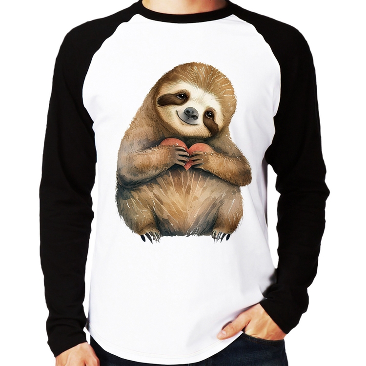 Camiseta Raglan Bicho Preguiça Coração Manga Longa