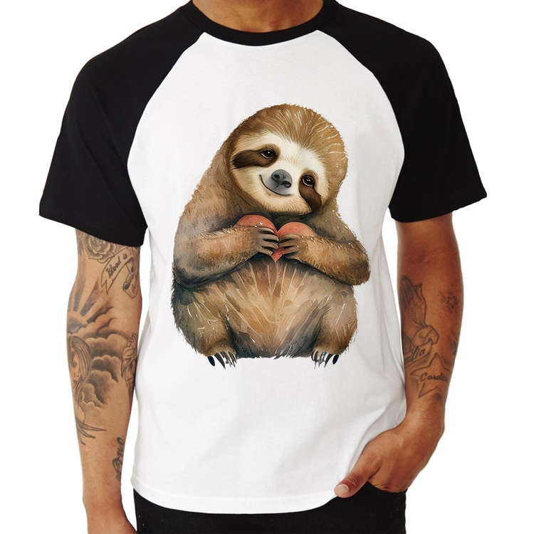 Camiseta Raglan Bicho Preguiça Coração