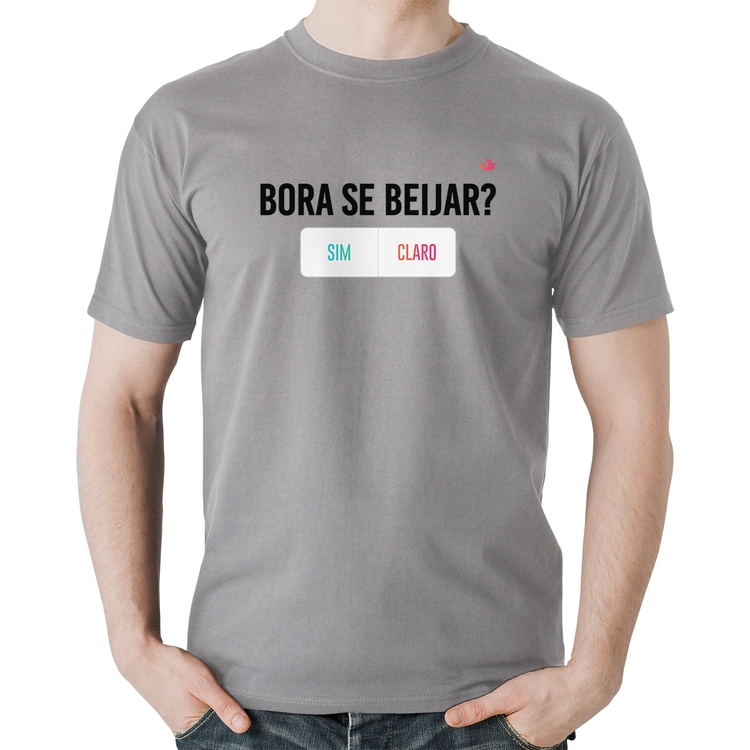 Camiseta Algodão Bora se beijar? Sim ou Claro - Cinza